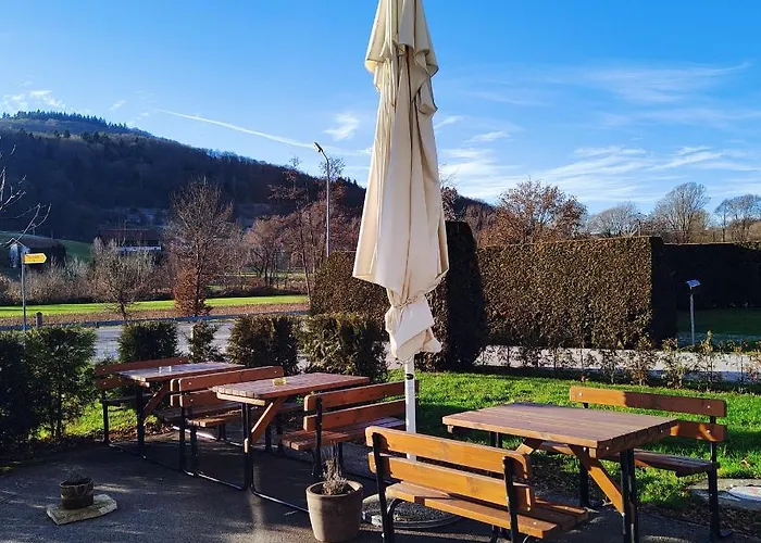 بيت ضيافة & Sasa بوتْشيترتيك