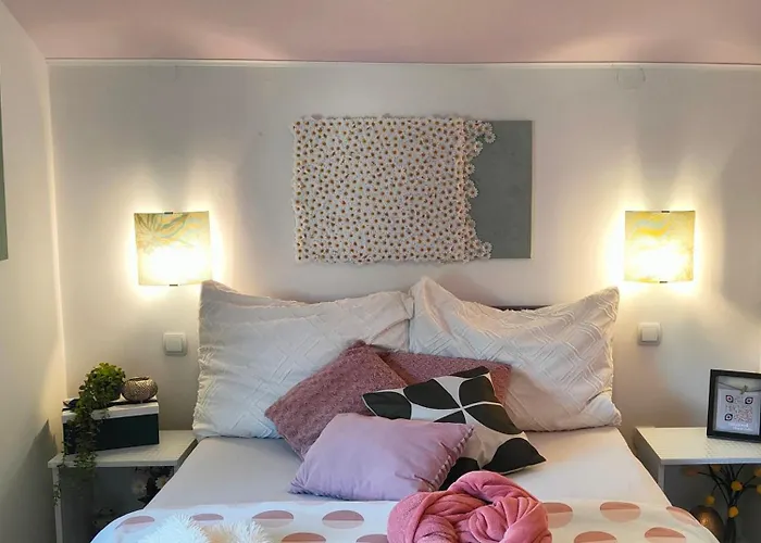 & Sasa بوتْشيترتيك